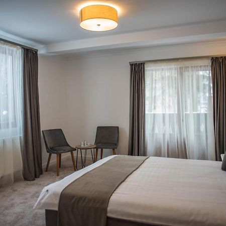 Boga Rooms سِنايا المظهر الخارجي الصورة