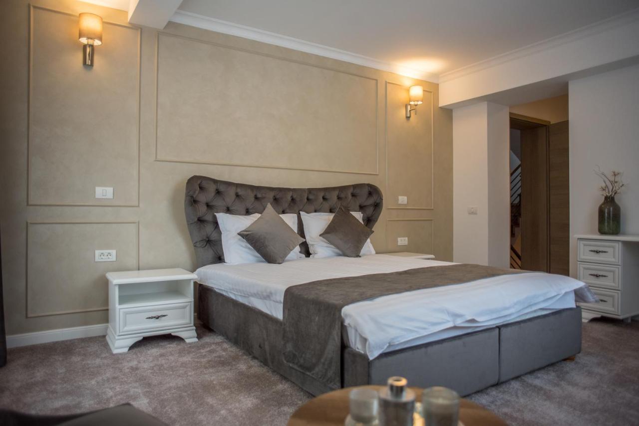 Boga Rooms سِنايا المظهر الخارجي الصورة