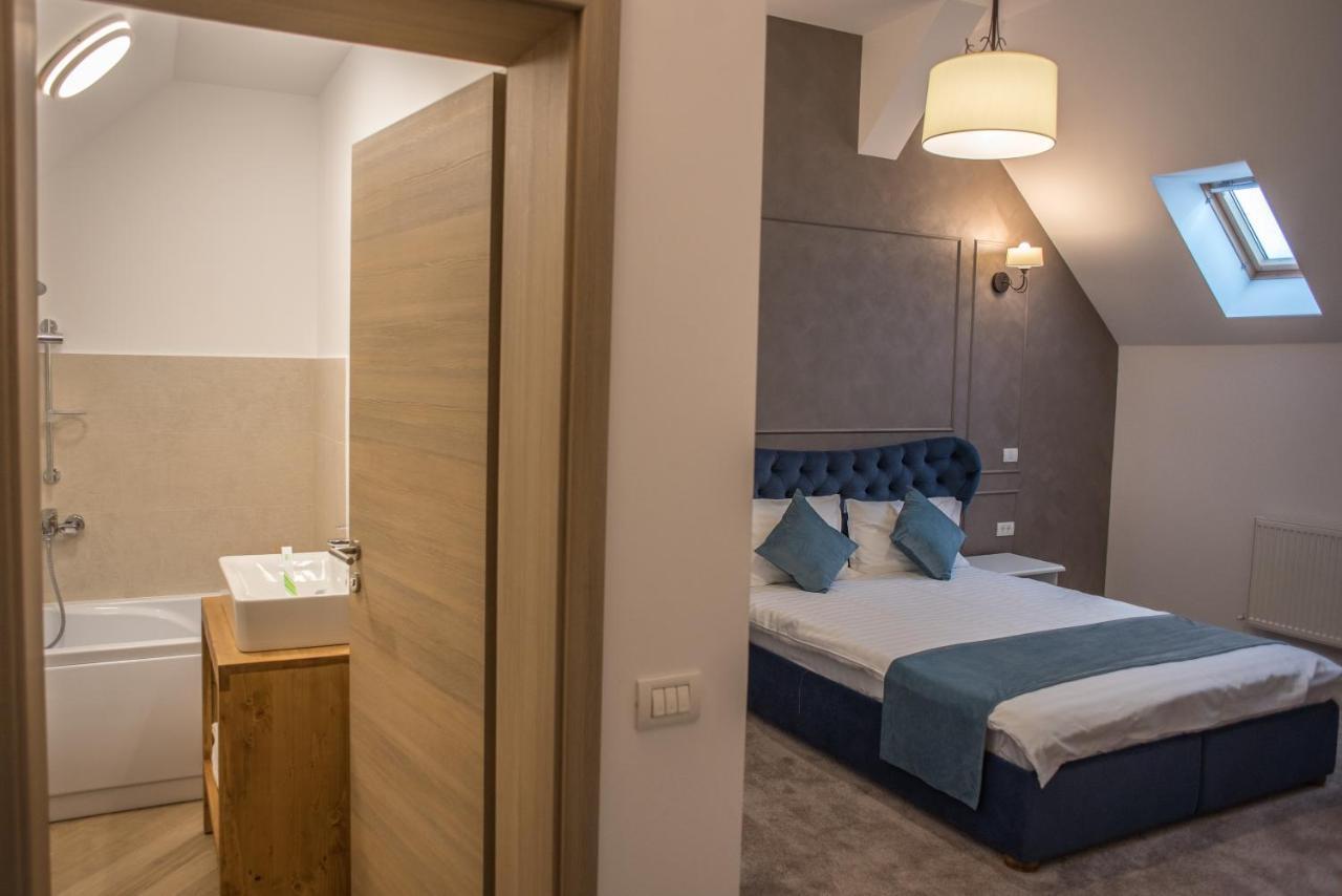 Boga Rooms سِنايا المظهر الخارجي الصورة