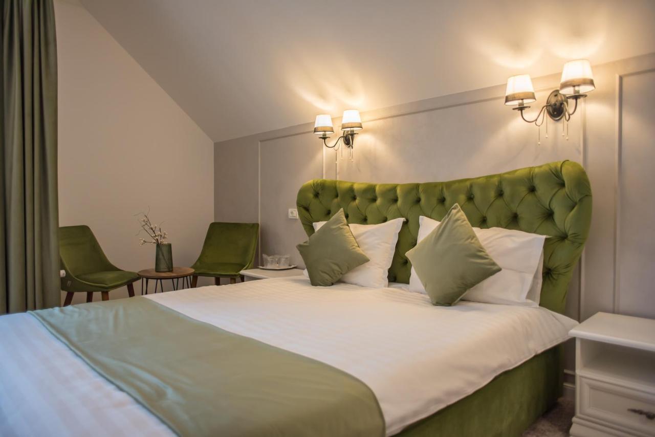 Boga Rooms سِنايا المظهر الخارجي الصورة