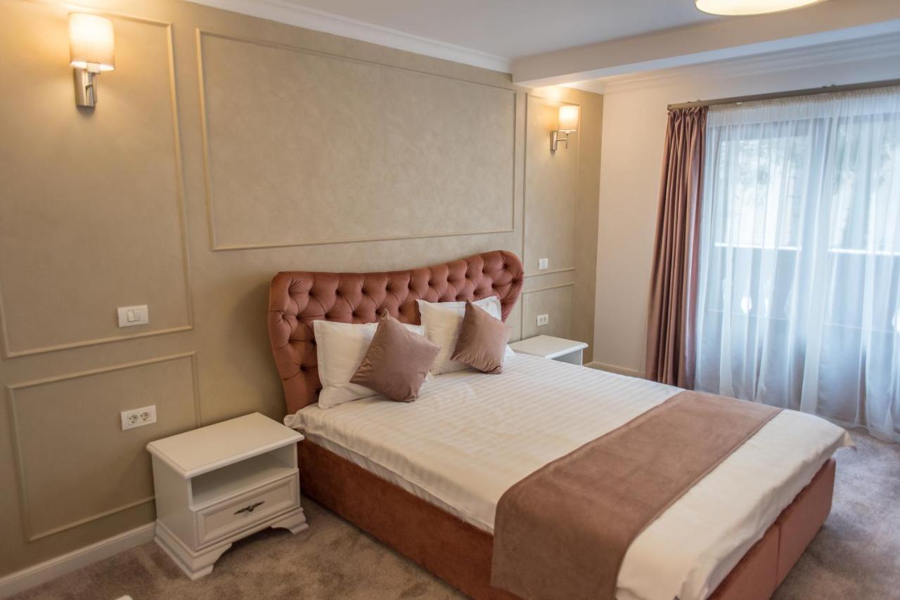 Boga Rooms سِنايا المظهر الخارجي الصورة