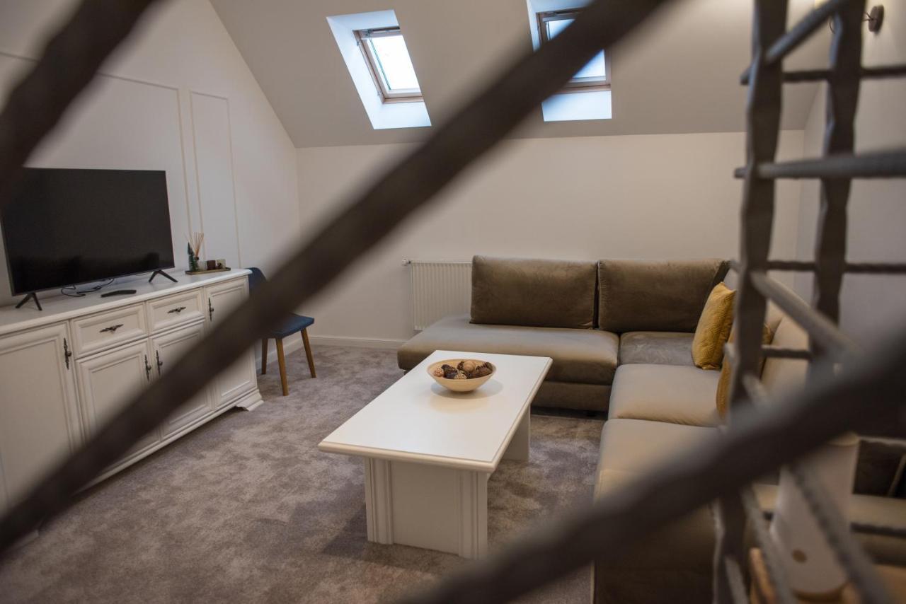 Boga Rooms سِنايا المظهر الخارجي الصورة