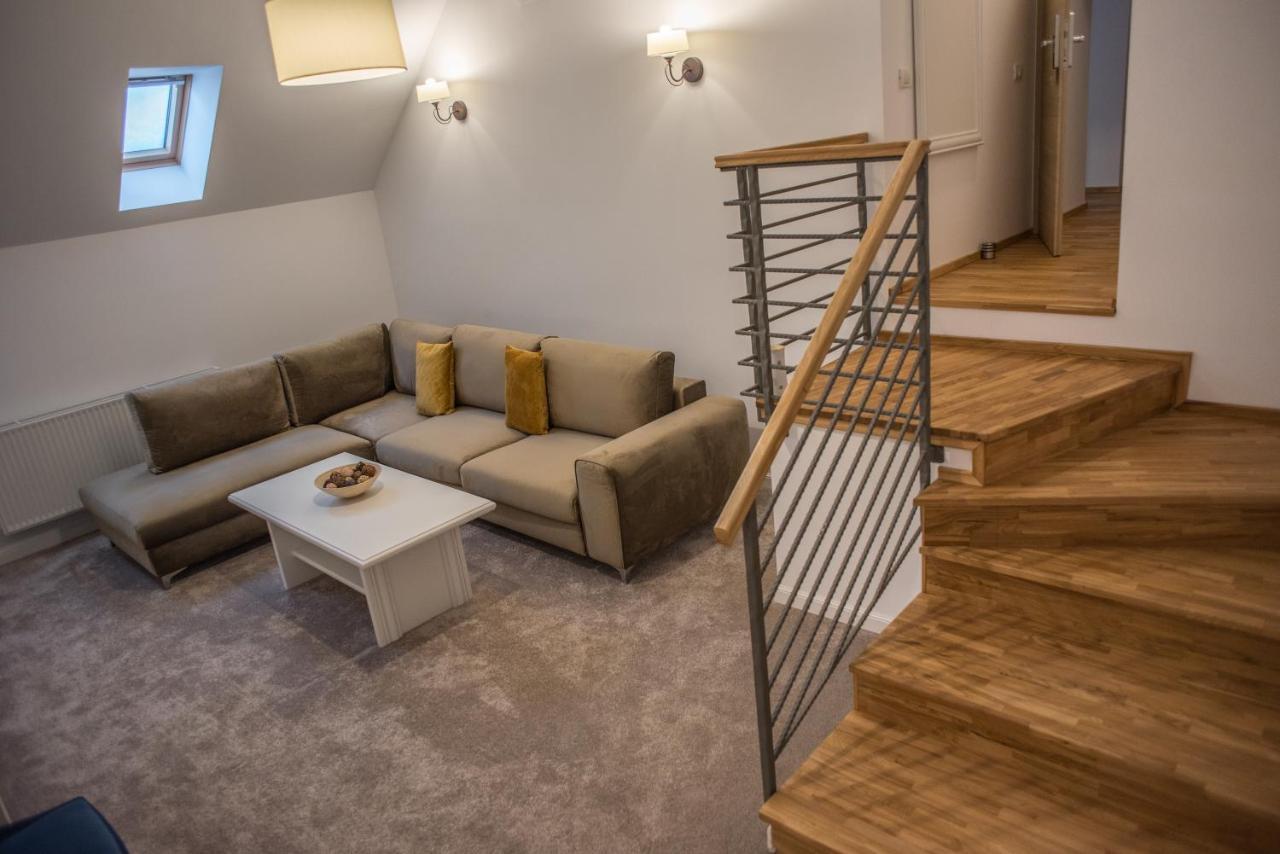 Boga Rooms سِنايا المظهر الخارجي الصورة