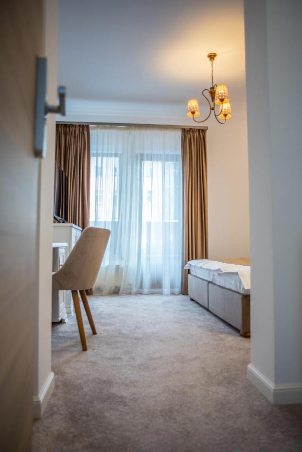 Boga Rooms سِنايا المظهر الخارجي الصورة